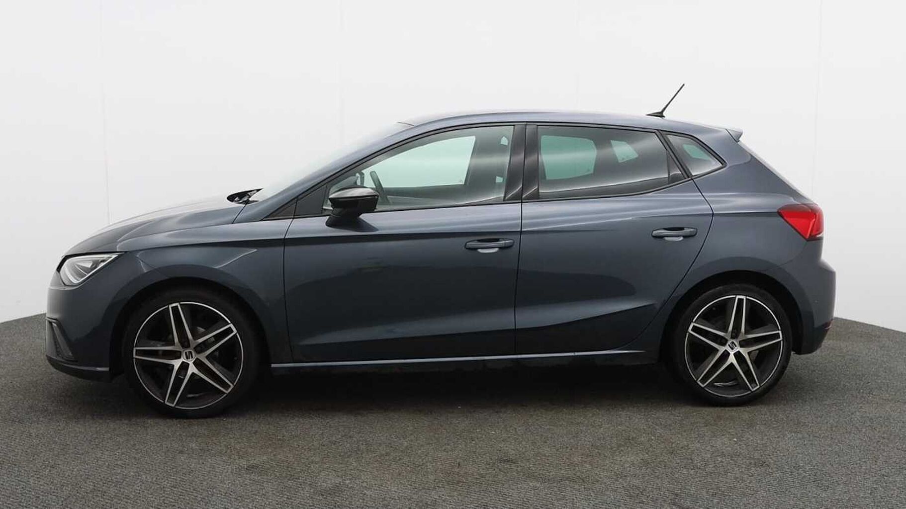 SEAT Ibiza 1.0 TSI 95 FR Edition 5dr