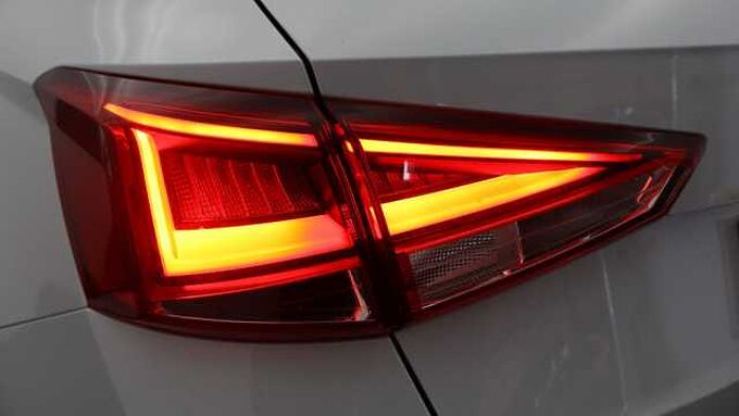 SEAT Arona 1.0 TSI 110 FR Edition 5dr